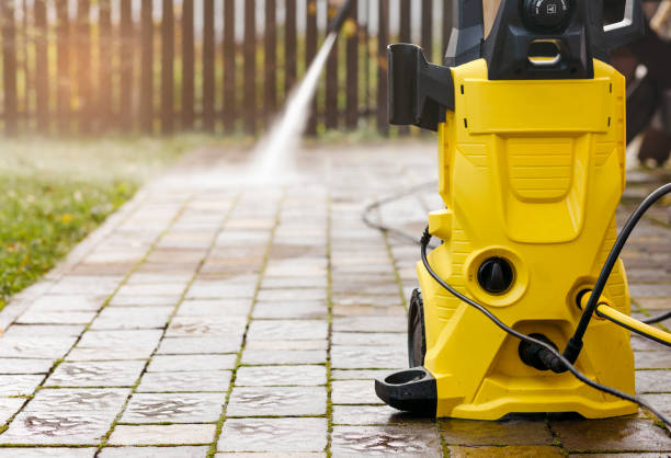 Best Animal Enclosure Cleaning  in Liberty, TX